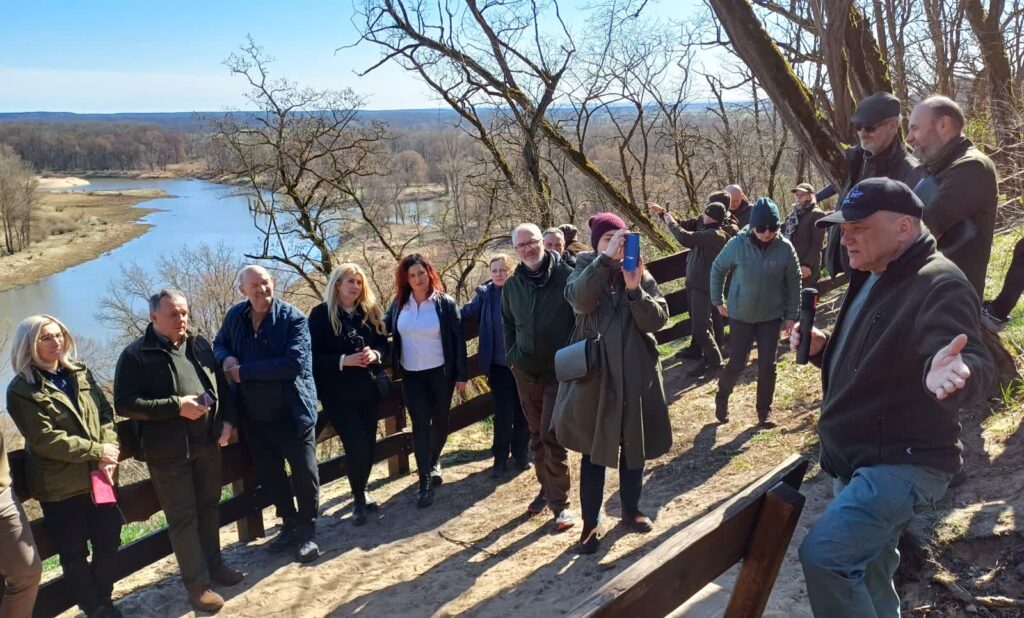 Ścieżka dydaktyczna na terenie rezerwatu Bukowa Góra w gminie Otyń (fot. Piotr Bakselerowicz)