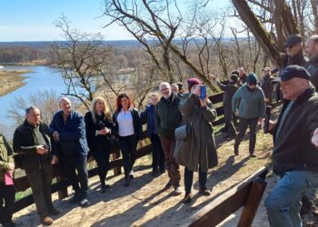 Ścieżka dydaktyczna na terenie rezerwatu Bukowa Góra w gminie Otyń (fot. Piotr Bakselerowicz)