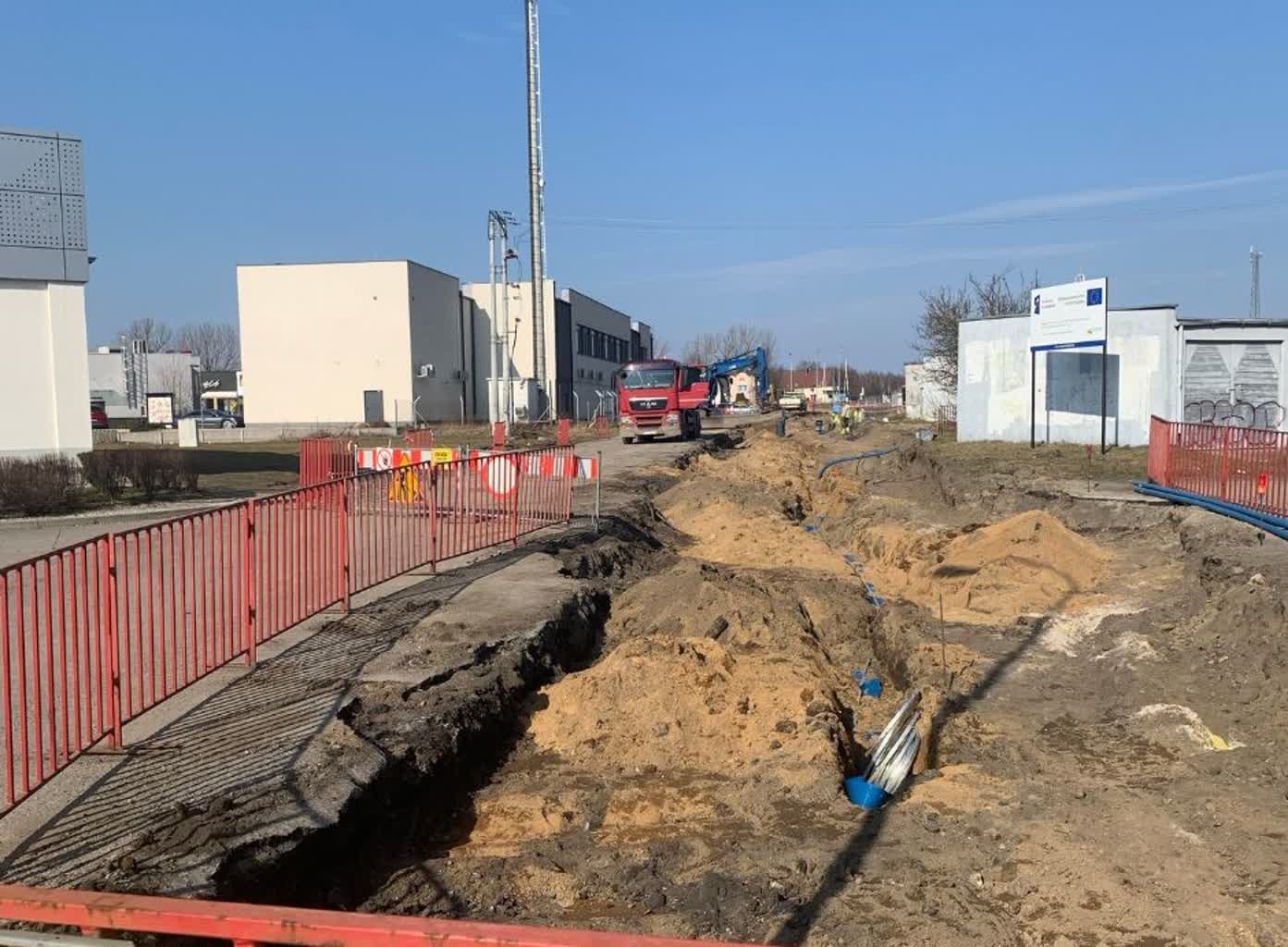 Ruszyła budowa ścieżki rowerowej w Żarach