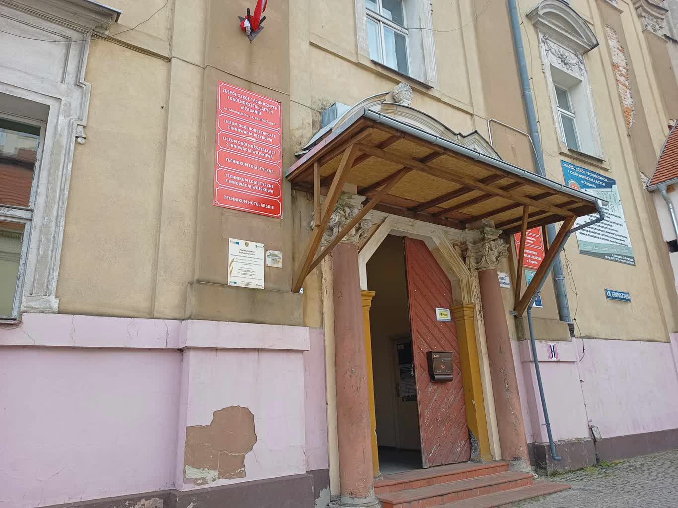 Umowa na termomodernizację budynku szkoły 59 w Żaganiu