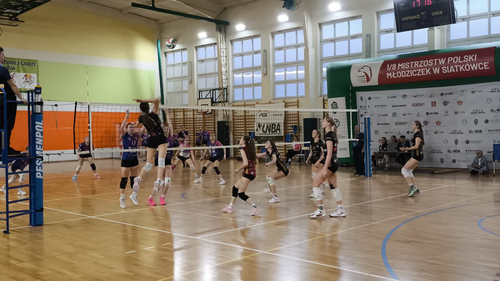 Młodziczki Świtu Drzonków bez straty seta wygrały turniej 1/8 finału Mistrzostw Polski