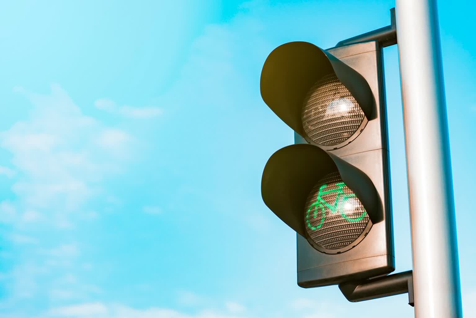 Sygnalizacja świetlna na przejściach w Małomicach