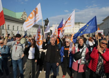 WARSZAWA MANIFESTACJA CHCEMY BYĆ SAFE! Fot. PAP/Paweł Supernak