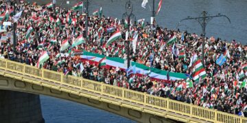 „Marszu Pokoju” w Budapeszcie organizowany przez Viktora Orbana, fot. PAP/EPA/MTI?Zoltan Mathe