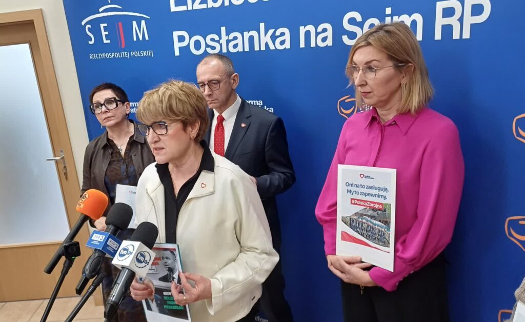 Konferencja prasowa lubuskiej KO po prezydenckim wecie ustawy związanej z SAFE (fot. Piotr Bakselerowicz)