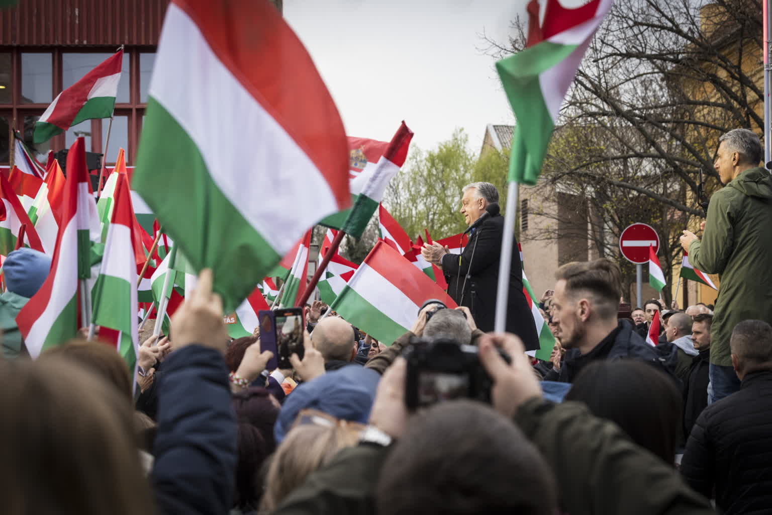 Węgry. Postępowanie o podsłuchiwanie ministra i atak na Polskę