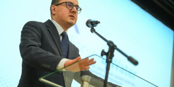 Na zdjęciu Miłosz Motyka (PAP/Marcin Obara)