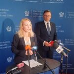 Konferencja prasowa w zielonogórskiej prokuraturze. Na zdjęciu prokuratorzy Ewa Antonowicz i Robert Kmieciak (fot. Piotr Bakselerowicz)