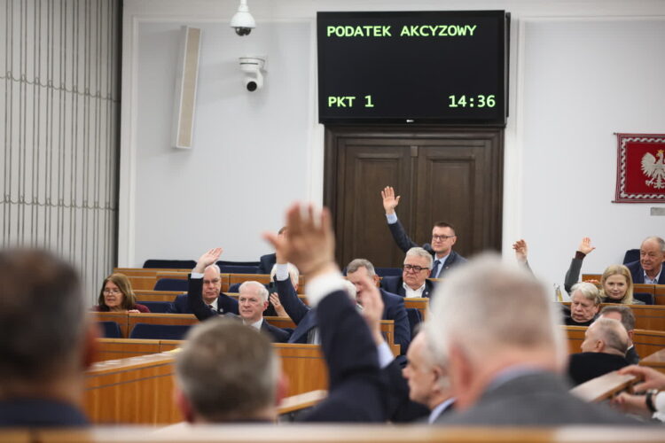 Posiedzenie Senatu Fot. PAP/Leszek Szymański