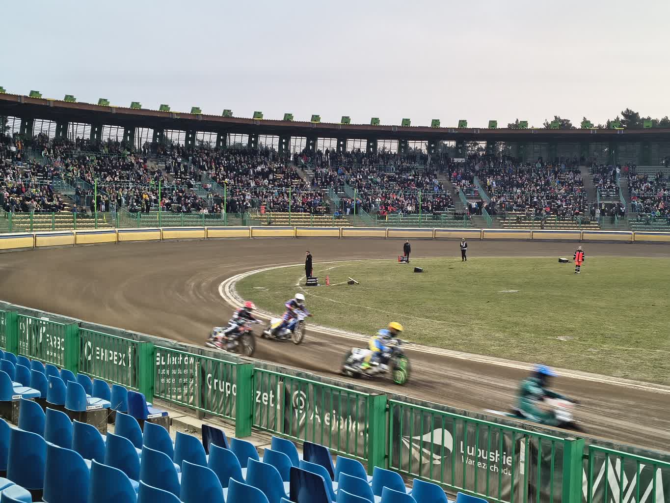 Falubaz minimalnie lepszy od torunian