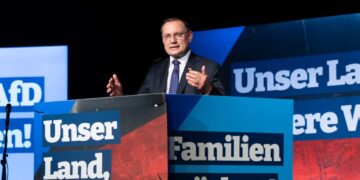 x.com/Tino_Chrupalla