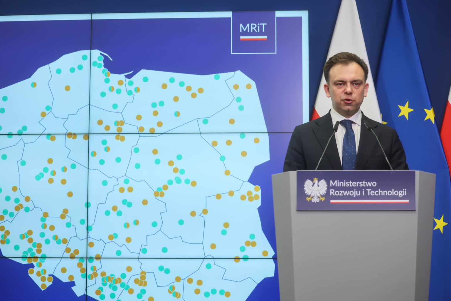 Minister Finansów o planie B dla programu SAFE