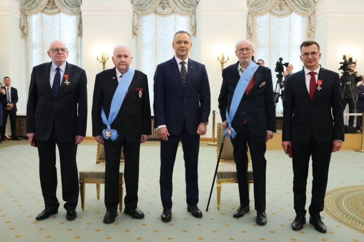 WARSZAWA ORDERY ORŁA BIAŁEGO I ODRODZENIA POLSKI. Fot. PAP/Leszek Szymański