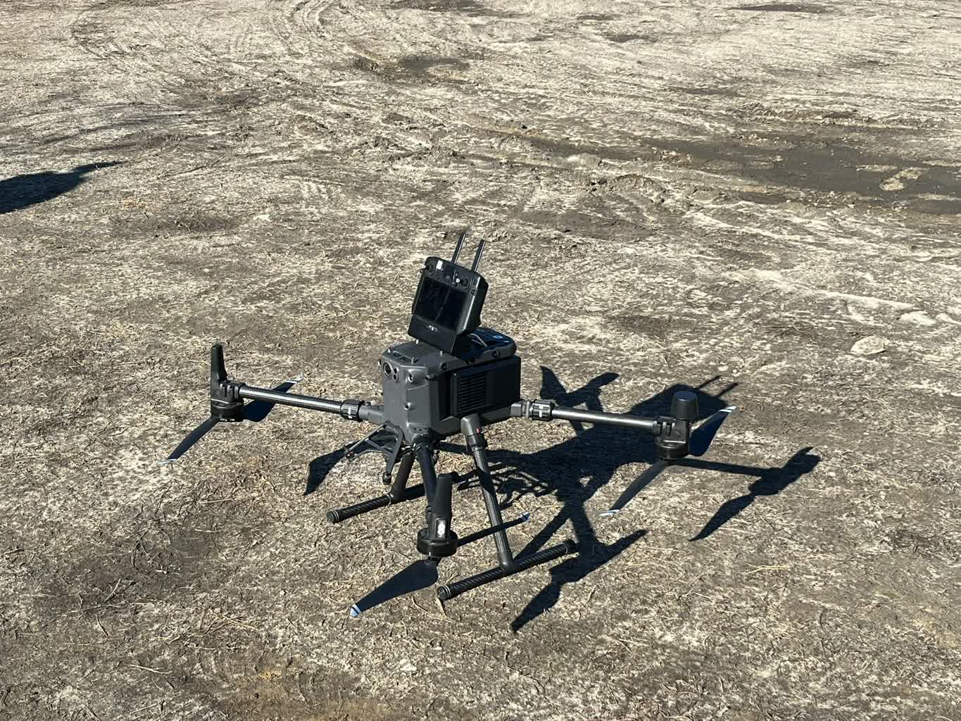 Naukowcy rozmawiają na temat bezpieczeństwa cywilnego podczas zagrożenia bojowego