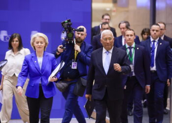 PAP/EPA/OLIVIER HOSLET