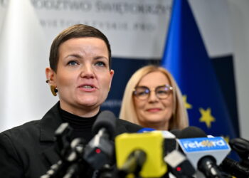 Na pierwszym planie Marta Cienkowska (PAP/Piotr Polak)