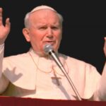 Jan Paweł II. Fot. PAP/EPA PHOTO ANSA/MASSIMO CAPODANNO/MPC