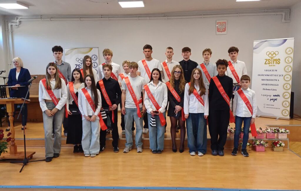 Laureaci plebiscytu na najlepszego sportowca 2025 roku w zielonogórskim ZSMS (fot. Piotr Bakselerowicz)