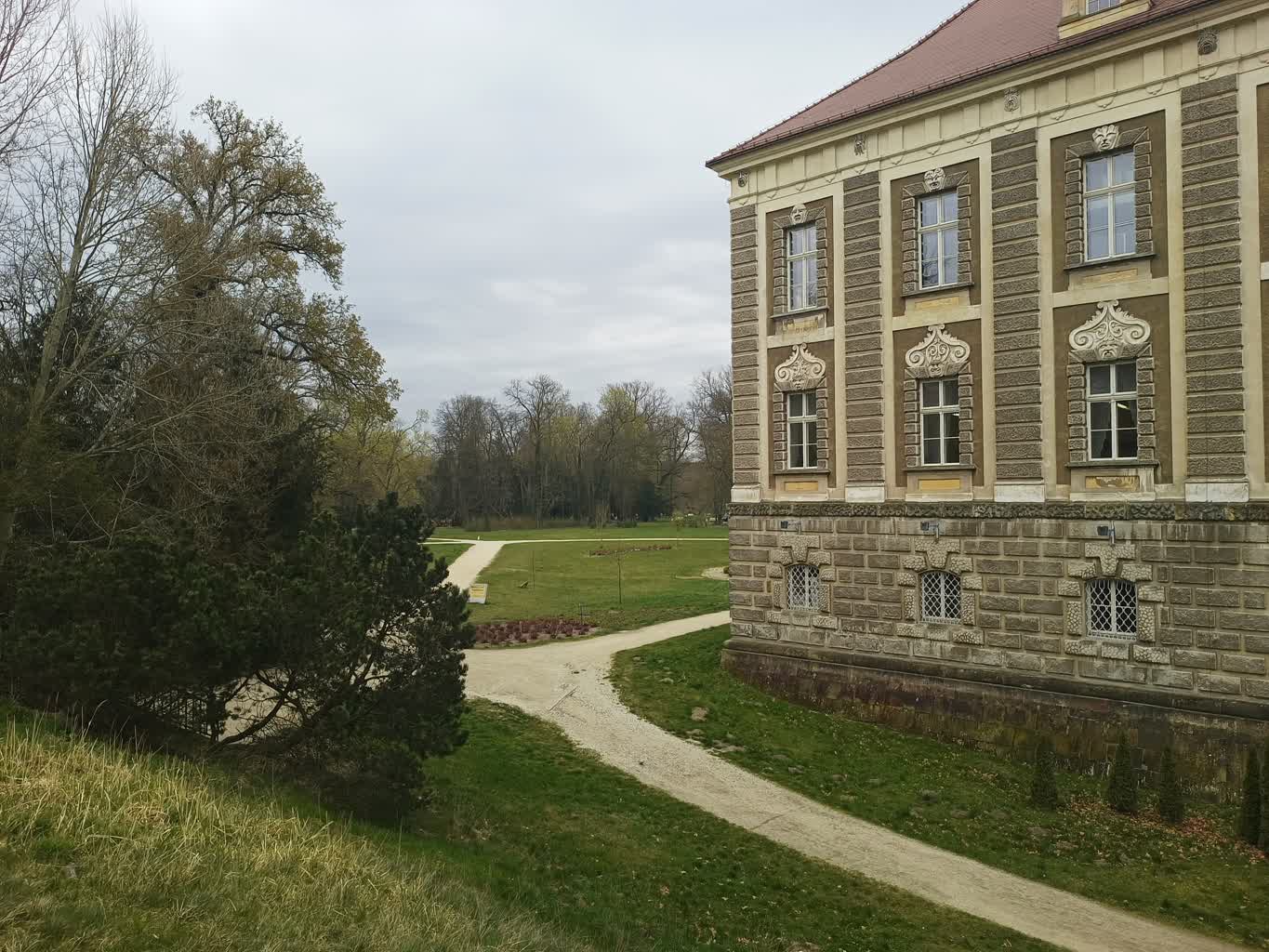 Kępa Ludwika żagańskiego parku do dzierżawy