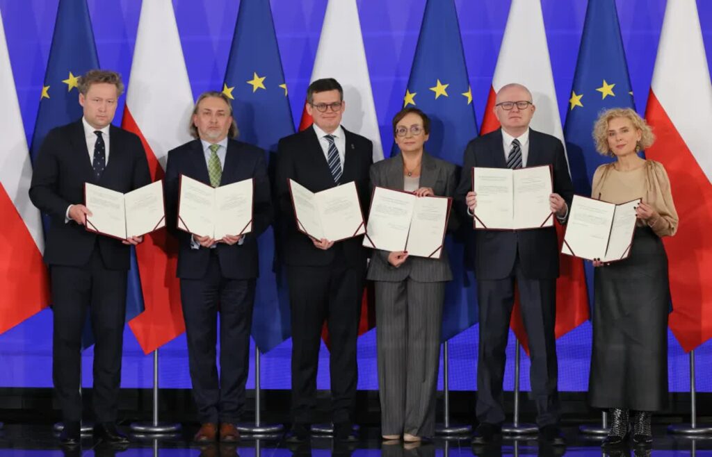 Wybrani przez Sejm na sędziów Trybunału Konstytucyjnego Fot. PAP/Paweł Supernak