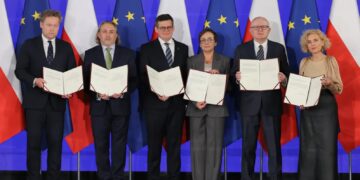 Wybrani przez Sejm na sędziów Trybunału Konstytucyjnego Fot. PAP/Paweł Supernak