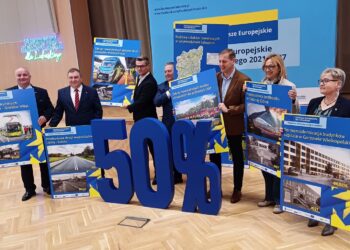 Zarząd województwa lubuskiego zakontraktował ponad połowę pieniędzy w ramach unijnej perspektywy 2021-27 (fot. Piotr Bakselerowicz)