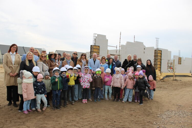 wmurowanie kamienia Lubieszów