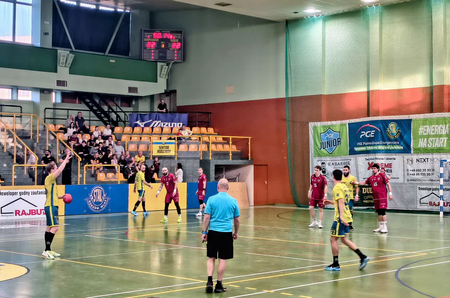 Stal wypuściła punkty w ostatnich sekundach