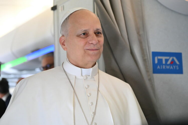 Papież Leon XIV. Fot. PAP/EPA/ALBERTO PIZZOLI