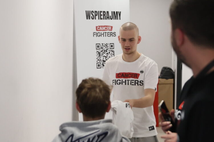 Patryk „Łatwogang” Garkowski. Fot. PAP/Leszek Szymański