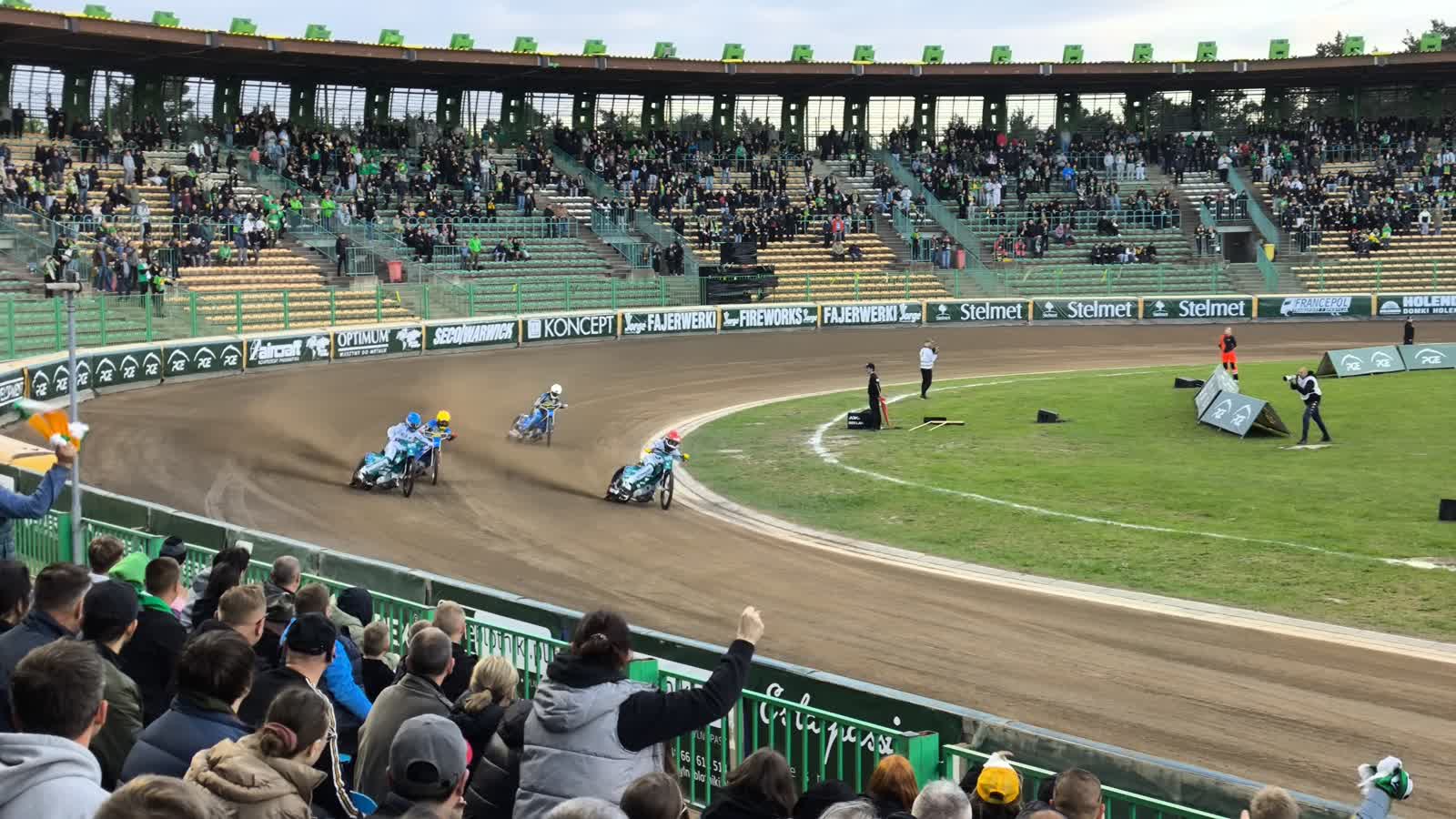 Festiwal upadków w Zielonej Górze. Falubaz przegrał z GKM-em