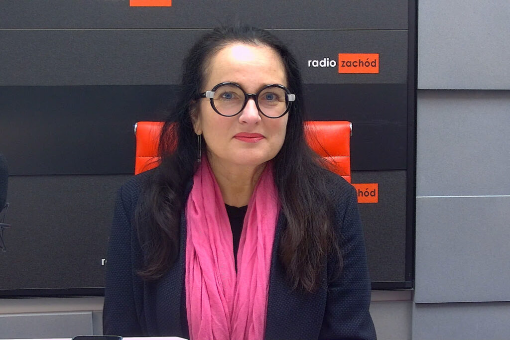 Anita Kucharska-Dziedzic w studiu Radia Zachód