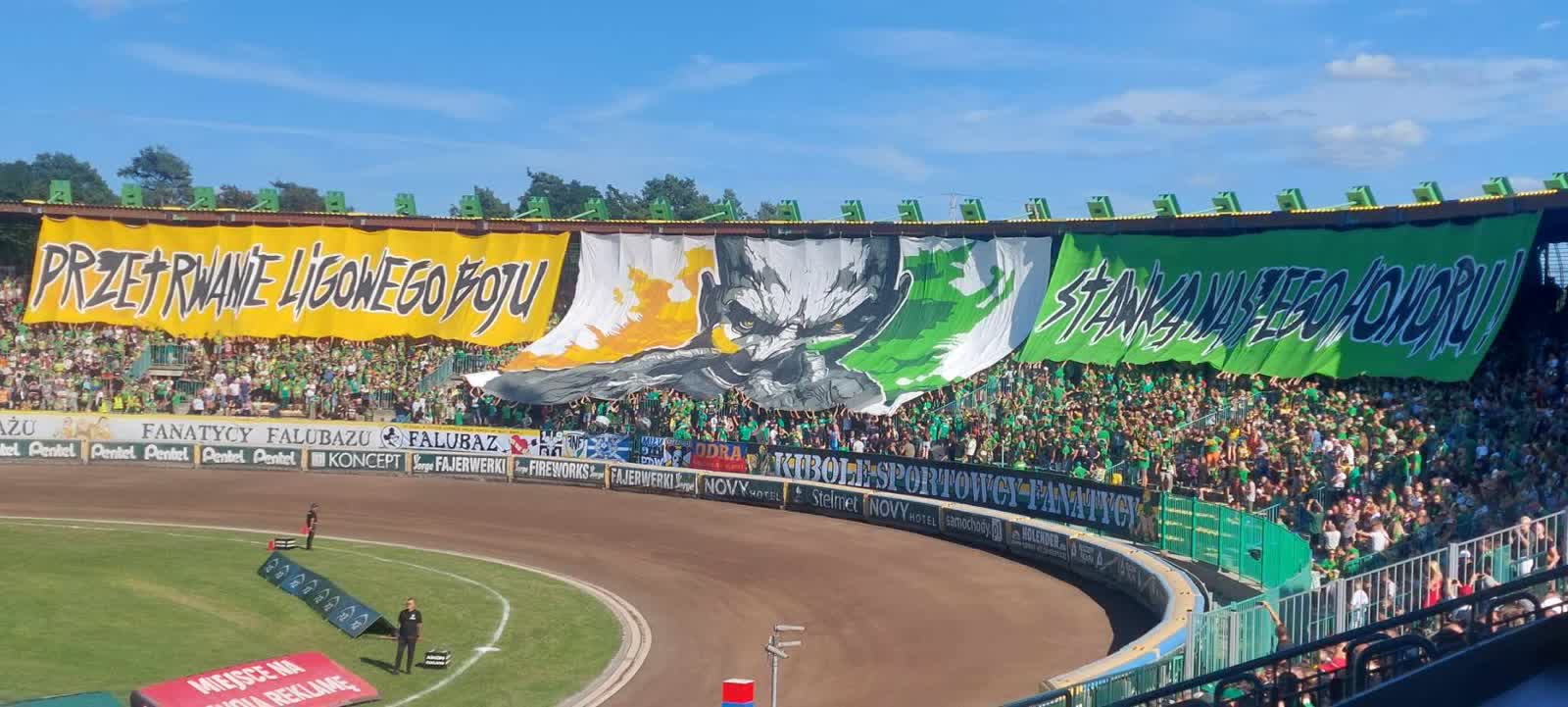 Bojkot zawieszony! Grupa FNF’02 wraca na trybuny