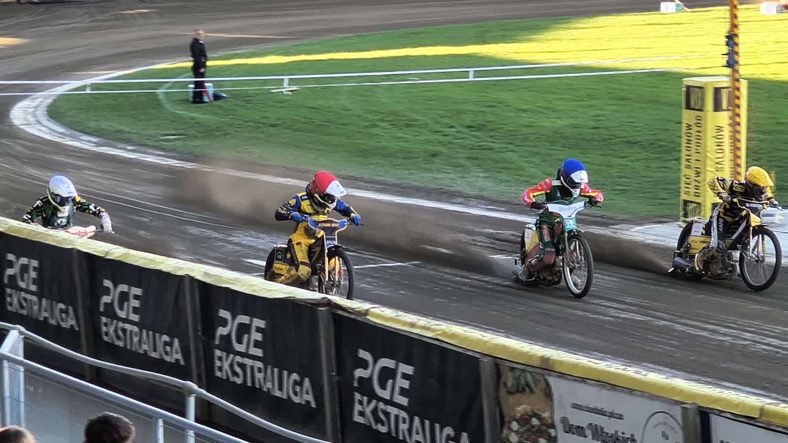 Dominacja młodych stalowców w Pile