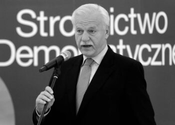 Andrzej Olechowski zmarł w wieku 78 lat (PAP/Bartłomiej Zborowski)