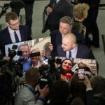 Michał Woś i Dariusz Matecki. Fot. PAP/Tomasz Gzell