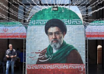 Teheran. Fot. PAP/EPA/ABEDIN TAHERKENAREH