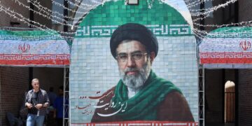 Teheran. Fot. PAP/EPA/ABEDIN TAHERKENAREH