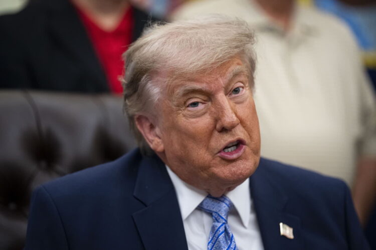 Prezydent USA Donald Trump. Fot. PAP/EPA/AL DRAGO / POOL