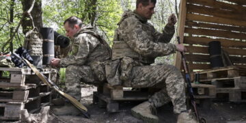 Ukraińscy żołnierze (PAP/EPA/PRESS SERVICE OF THE 65TH MECHANIZED BRIGADE)