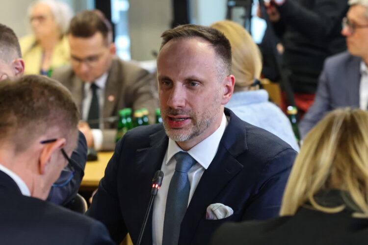 Poseł Janusz Kowalski. Fot. PAP/Albert Zawada