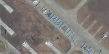Według dowódcy uderzone zostały dwa samoloty Su-57, jeden Su-34 i dodatkowy Su o nieustalonej modyfikacji. Fot. X/Unmanned Systems Forces