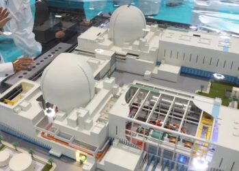 Model elektrowni jądrowej Barakah w Zjednoczonych Emiratach Arabskich Fot. PAP/EPA/ALI HAIDER