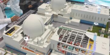 Model elektrowni jądrowej Barakah w Zjednoczonych Emiratach Arabskich Fot. PAP/EPA/ALI HAIDER