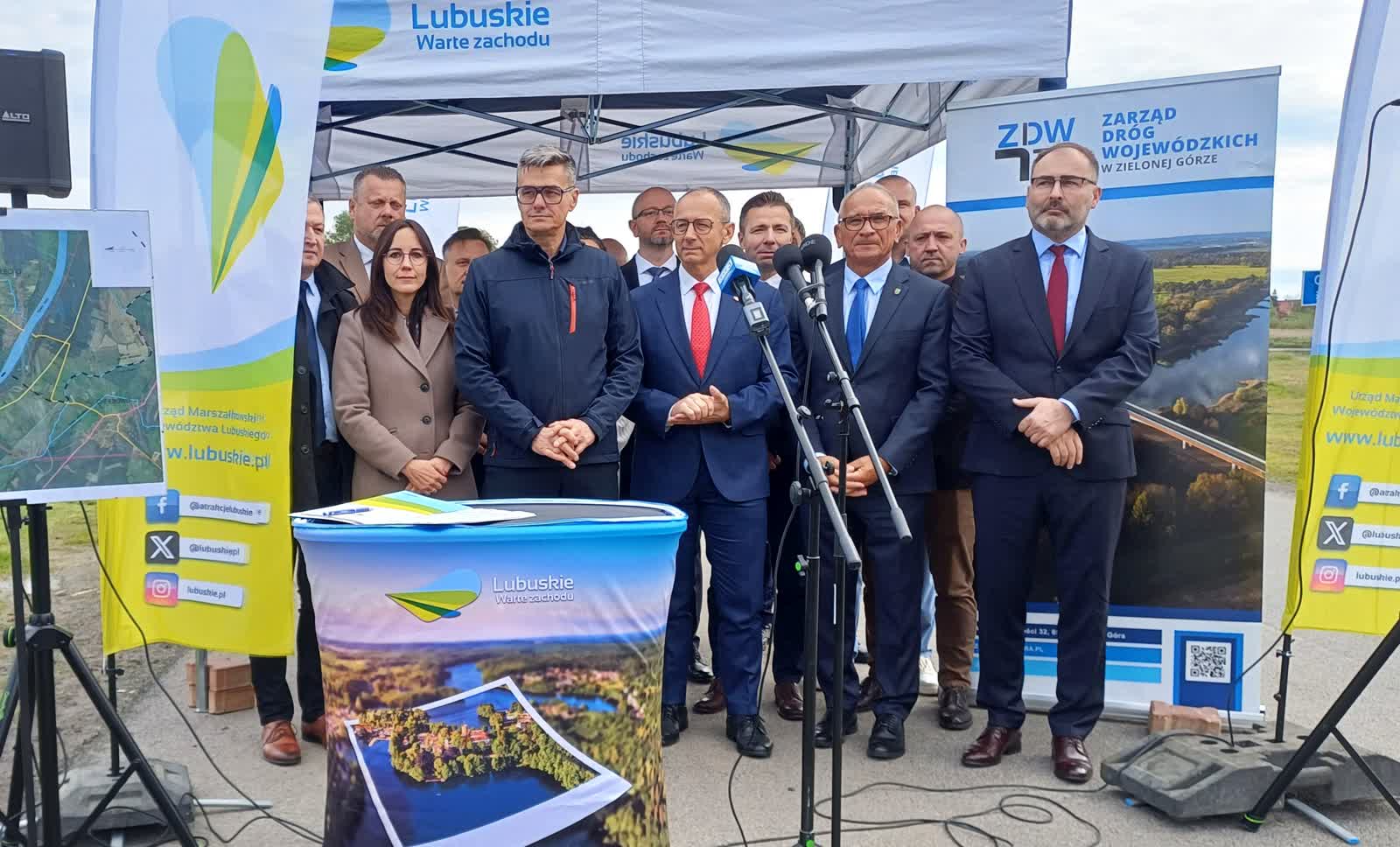 Budowa mostu w Połęcku coraz bliżej