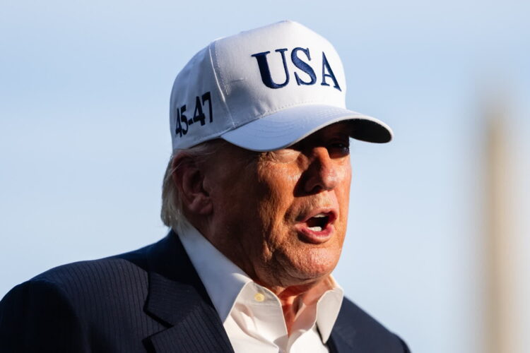 Na zdjęciu amerykański prezydent Donald Trump (PAP/EPA/Eric Lee / POOL)