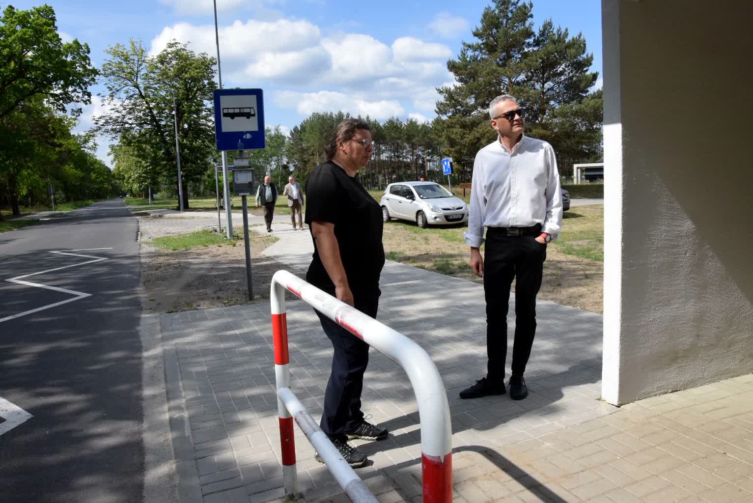 Chodniki w powiecie nowosolskim poprawiają bezpieczeństwo