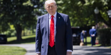 Prezydent USA Donald Trump. Fot. PAP/EPA/ JIM LO SCALZO / POOL