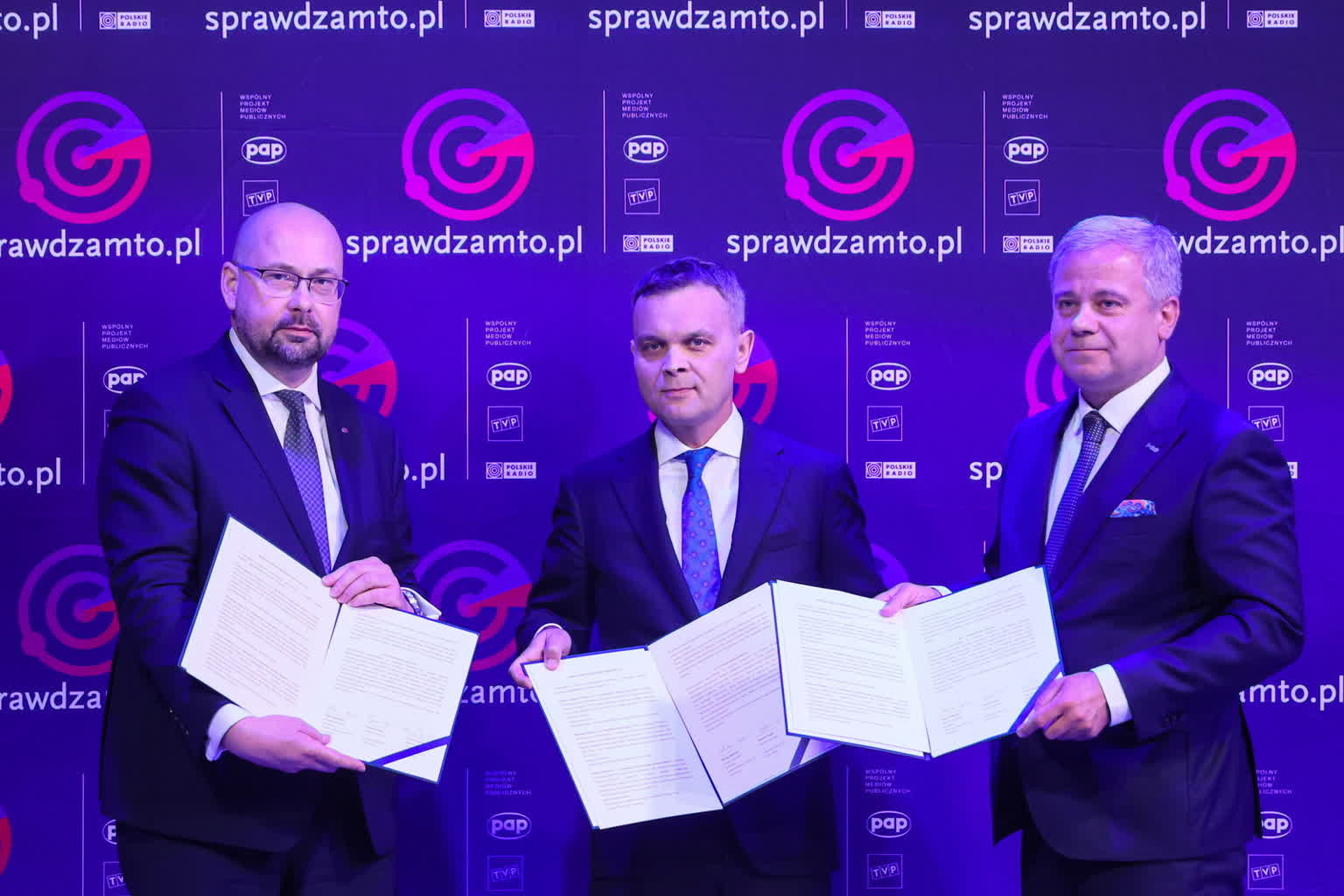 Media publiczne łączą siły w walce z dezinformacją. Polska Agencja Prasowa, Telewizja Polska i Polskie Radio tworzą „Sprawdzam to”