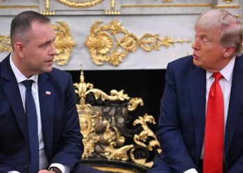 Prezydent Polski Karol Nawrocki i prezydent USA Donald Trump. Fot. PAP/Radek Pietruszka